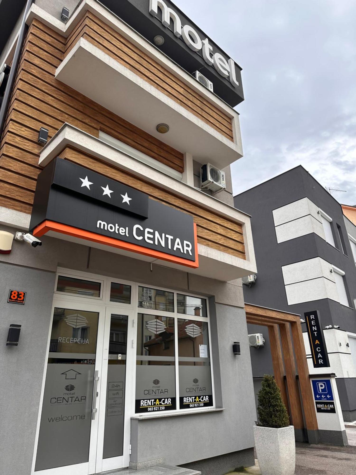 Motel Centar ビイェリナ エクステリア 写真
